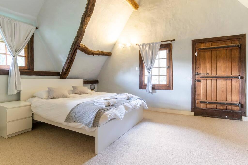 Dream 6-Bedroom Villa With Private Tennis Court Le Tilleul المظهر الخارجي الصورة